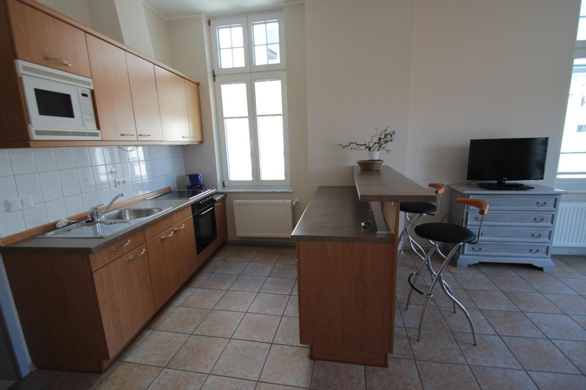 Schmiedehaus - *